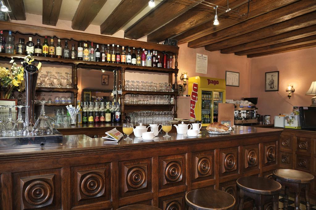 Logis Auberge A La Tete De Lard La Ferte-Imbault Ngoại thất bức ảnh